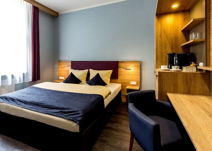 Ocean Pearl Frankfurt Station 酒店 3*