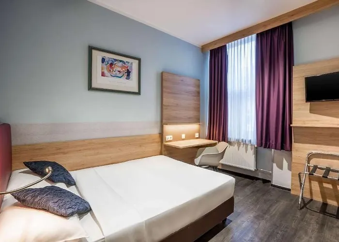 Hotel Ocean Pearl Frankfurt Station